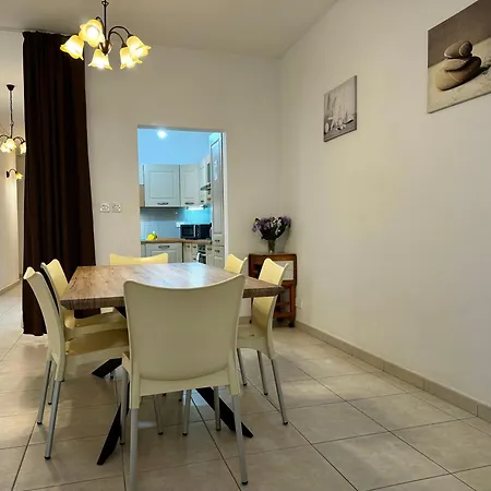 Holiday In Casa vacanze St. Paul's Bay